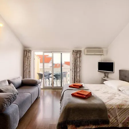 Studio-apartment Mit Meerblick By Interhome Apartment Crikvenica