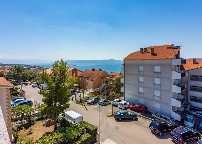 Studio-apartment Mit Meerblick By Interhome