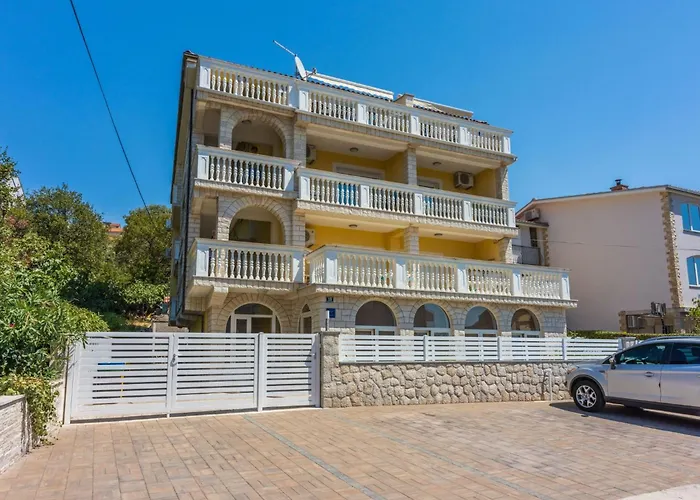 Studio-apartment Mit Meerblick By Interhome * Crikvenica